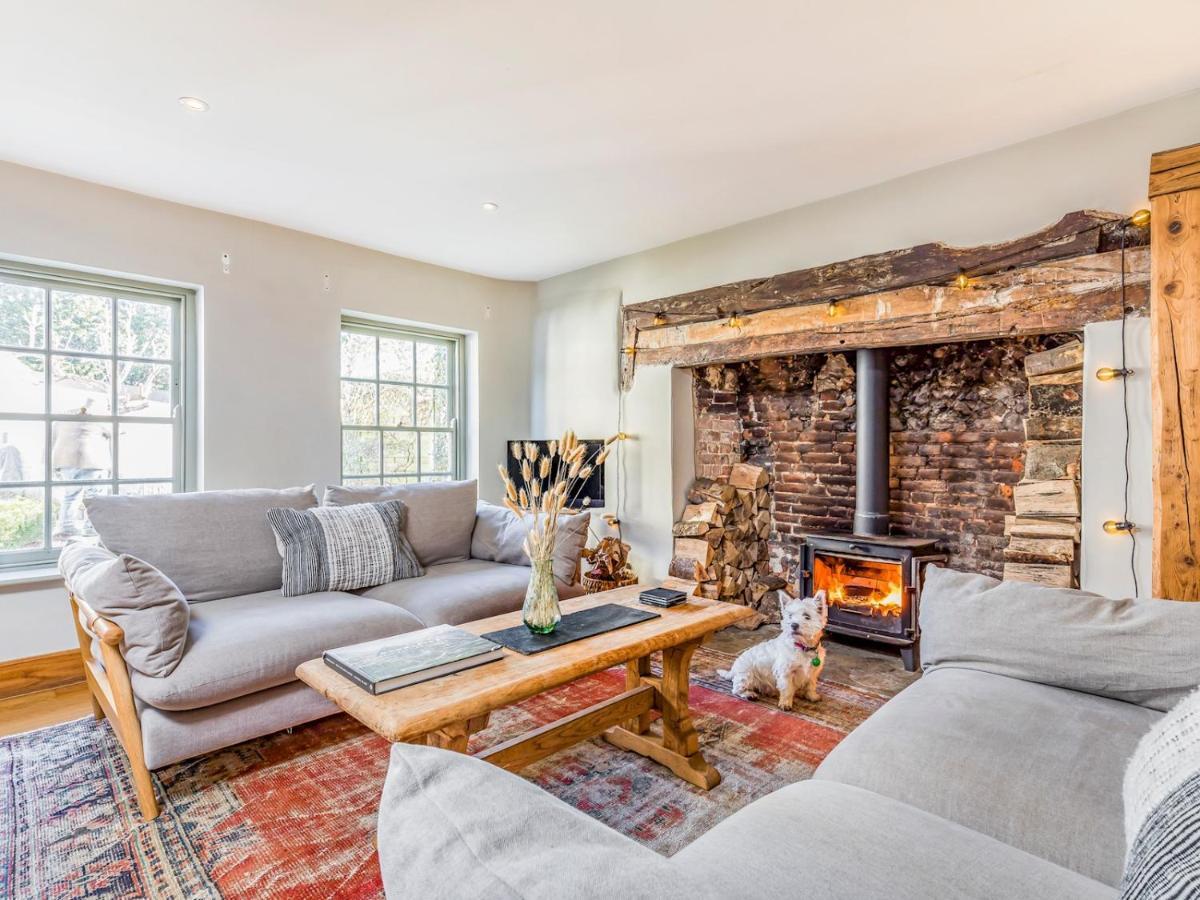 Pass The Keys Charming Downland Cottage Chichester Exterior foto